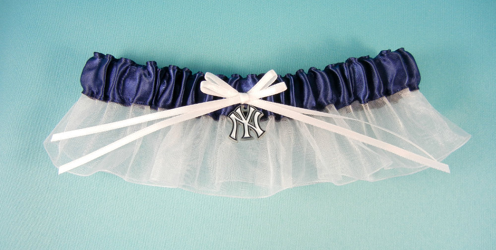 New York Yankees Inspired Garter w/Licensed Charm